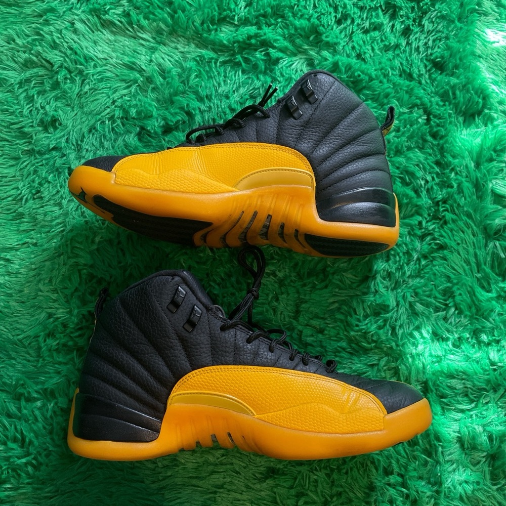 Jordan 12 Retro “University Gold”